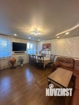 Дача 110м&sup2;, 2-этажный, участок 6 сот.  