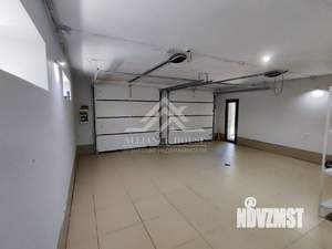 Дом 240м², 3-этажный, участок 5 сот.  