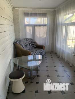 Коттедж 223м&sup2;, 2-этажный, участок 6 сот.  