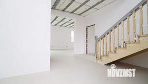 Коттедж 161м², 2-этажный, участок 896 сот.  