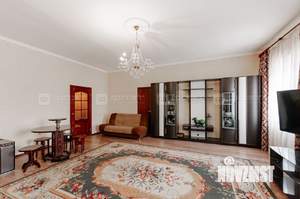 Дом 385м², 2-этажный, участок 7 сот.  