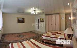 Дом 146м², 2-этажный, участок 8 сот.  