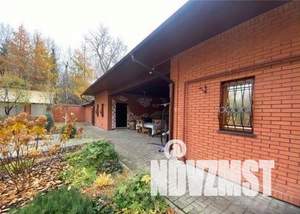 Коттедж 200м&sup2;, 1-этажный, участок 15 сот.  