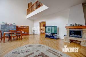 Дом 450м², 3-этажный, участок 8 сот.  