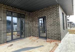 Дом 212м&sup2;, 2-этажный, участок 5 сот.  