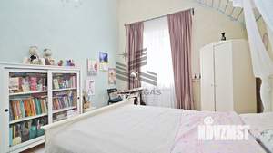 Дом 190м², 2-этажный, участок 6 сот.  