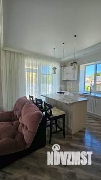 Дом 174м&sup2;, 2-этажный, участок 10 сот.  