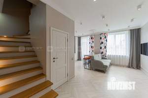 Дом 90м&sup2;, 2-этажный, участок 3 сот.  