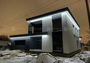 Дом 295м&sup2;, 2-этажный, участок 0 сот.  