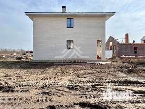 Дом 140м², 2-этажный, участок 7 сот.  