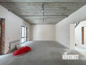 Коттедж 210м², 2-этажный, участок 5 сот.  
