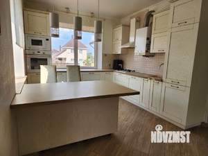 Дом 240м², 2-этажный, участок 12 сот.  