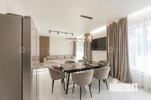 Дом 141м², 2-этажный, участок 4 сот.  