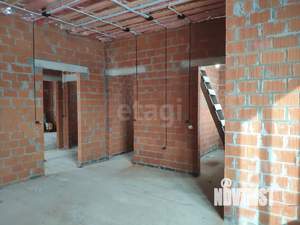 Дом 197м&sup2;, 2-этажный, участок 10 сот.  