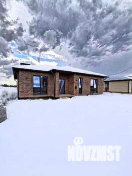 Дом 142м&sup2;, 1-этажный, участок 10 сот.  