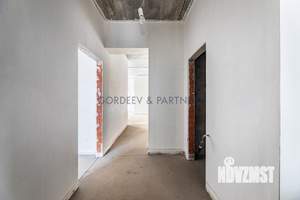 Коттедж 239м&sup2;, 2-этажный, участок 10 сот.  