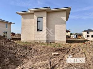 Дом 140м², 2-этажный, участок 7 сот.  