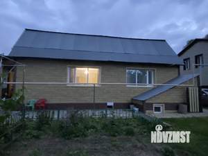 Коттедж 239м&sup2;, 2-этажный, участок 10 сот.  