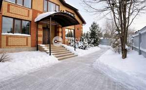 Дом 250м&sup2;, 2-этажный, участок 10 сот.  