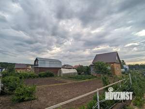 Дом 50м², 2-этажный, участок 6 сот.  