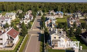 Коттедж 264м², 3-этажный, участок 11 сот.  