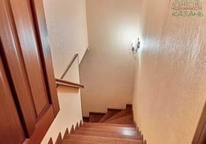 Дом 450м², 3-этажный, участок 11 сот.  
