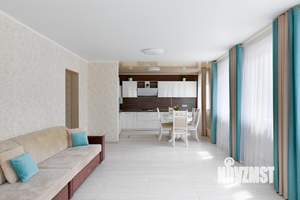 Коттедж 214м², 2-этажный, участок 6 сот.  