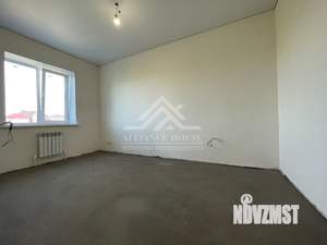 Дом 130м&sup2;, 2-этажный, участок 5 сот.  