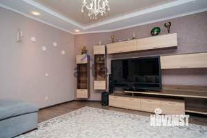 Дом 287м², 2-этажный, участок 12 сот.  