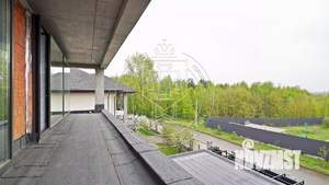 Дом 480м², 3-этажный, участок 6 сот.  