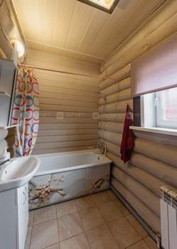 Дом 130м&sup2;, 2-этажный, участок 0 сот.  