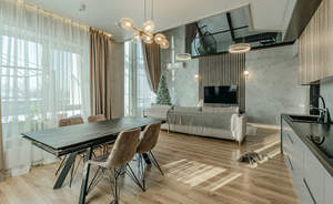 Дом 180м&sup2;, 2-этажный, участок 8 сот.  