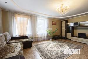 Дом 117м², 2-этажный, участок 6 сот.  