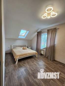 Дом 240м², 2-этажный, участок 12 сот.  