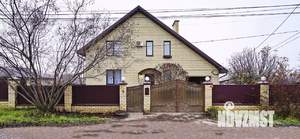 Коттедж 211м&sup2;, 2-этажный, участок 10 сот.  