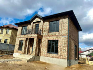 Дом 150м², 2-этажный, участок 10 сот.  