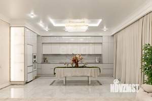 Дом 195м&sup2;, 2-этажный, участок 8 сот.  