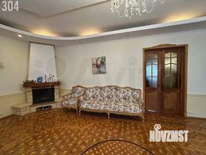 Дом 329м&sup2;, 2-этажный, участок 7 сот.  