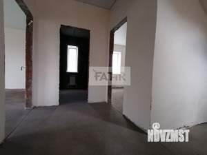 Дом 134м&sup2;, 2-этажный, участок 4 сот.  