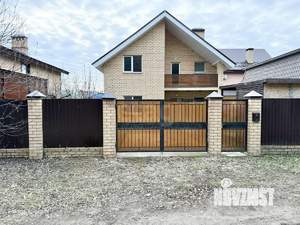 Дом 118м&sup2;, 2-этажный, участок 4 сот.  