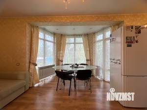 Дом 90м², 2-этажный, участок 4 сот.  