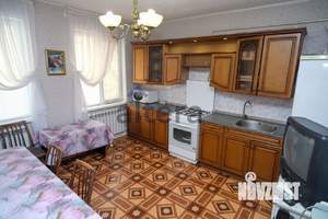 Дом 133м², 2-этажный, участок 6 сот.  