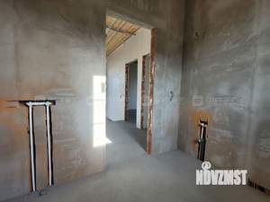 Дом 135м&sup2;, 2-этажный, участок 4 сот.  