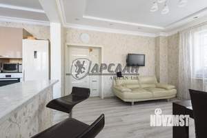 Коттедж 268м&sup2;, 3-этажный, участок 5 сот.  