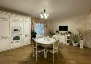 Дом 148м², 2-этажный, участок 5 сот.  