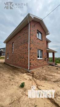 Дом 140м², 2-этажный, участок 6 сот.  