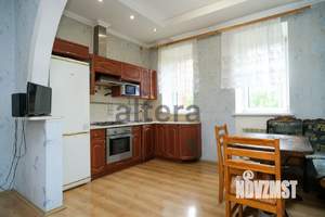 Дом 286м², 2-этажный, участок 6 сот.  