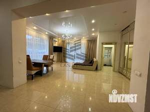 Таунхаус 165м², 2-этажный, участок 4 сот.  