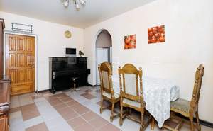 Дом 295м&sup2;, 2-этажный, участок 0 сот.  