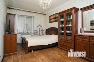 Дом 182м², 1-этажный, участок 8 сот.  
